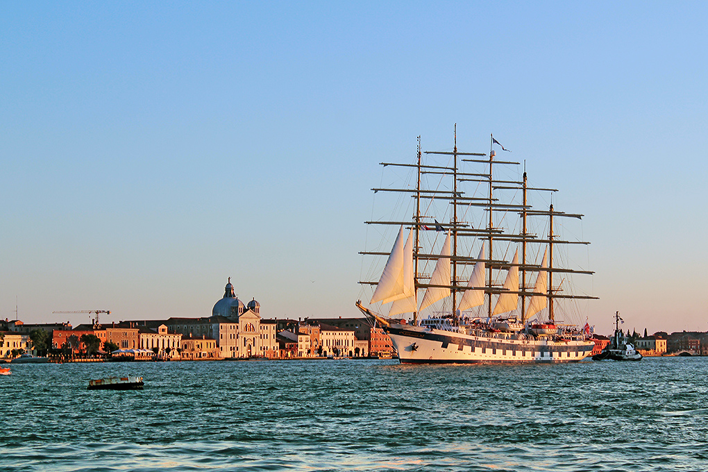 La partenza del Royal Clipper (20).jpg